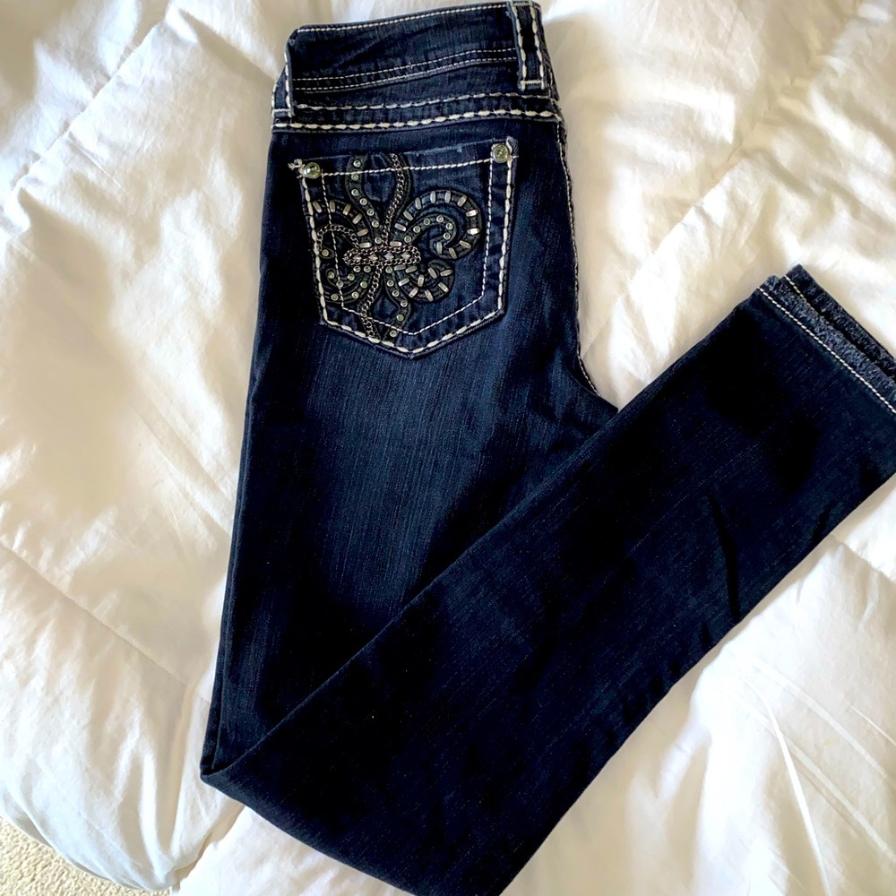 Miss Me Embellished Women’s Jeans Size 27